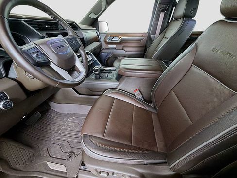 Used 2023 GMC Sierra 1500 Denali w/ Denali Reserve Package AWD/4WD image 27