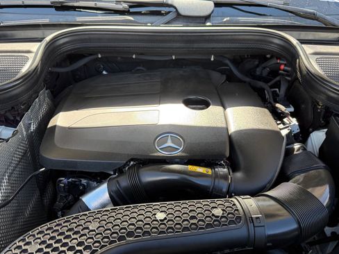 Used 2021 Mercedes-Benz GLE 350 w/ 3rd Row Seat Package image 43