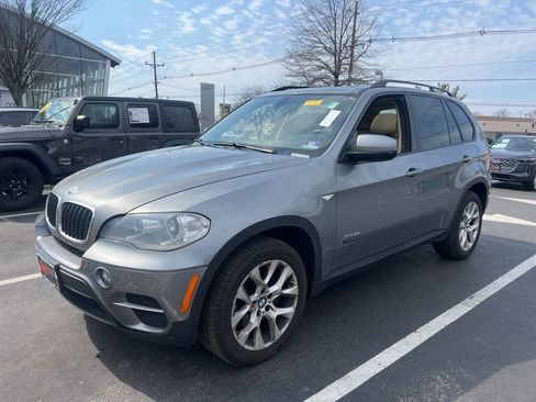 Used 2012 BMW X5 xDrive35i image 1