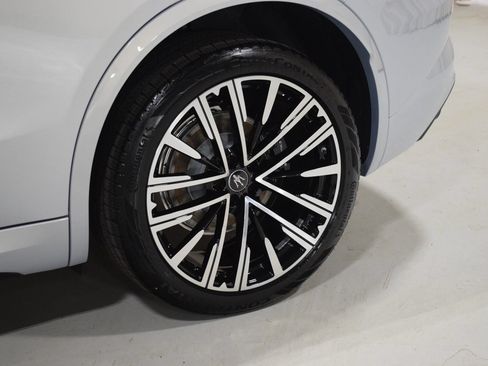 Used 2025 Maserati Grecale Modena AWD/4WD image 7