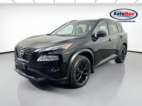 Used 2023 Nissan Rogue SV w/ SV Premium B Package image 5