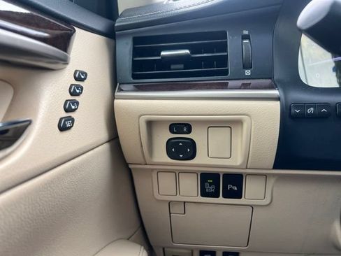 Used 2013 Lexus ES 350 FWD image 23