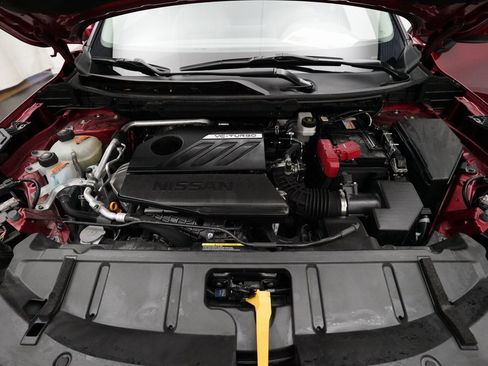 Certified 2024 Nissan Rogue SV image 3