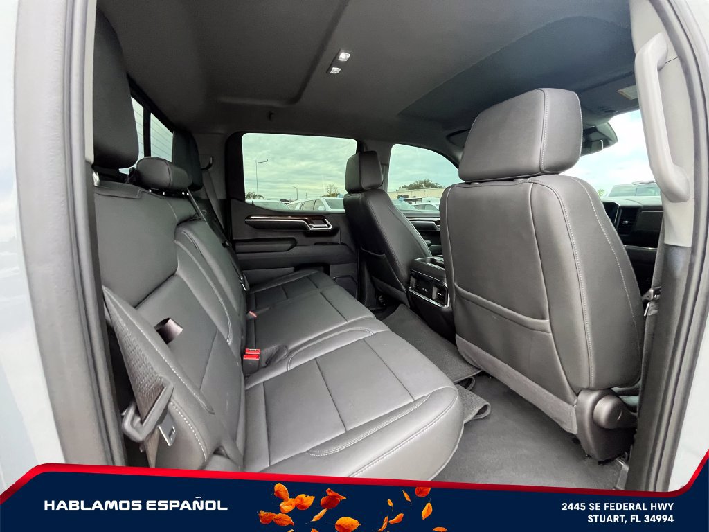 Used 2024 GMC Sierra 1500 Elevation w/ Elevation Premium Package AWD/4WD image 18