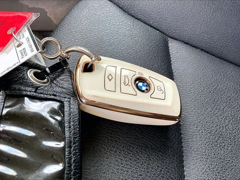 Used 2017 BMW X3 sDrive28i image 13