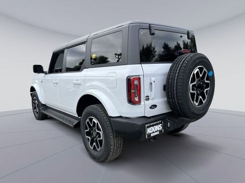 New 2025 Ford Bronco Outer Banks image 4