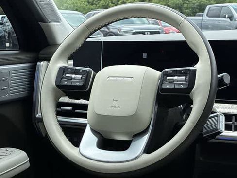 Used 2024 Hyundai Santa Fe Calligraphy AWD/4WD image 25