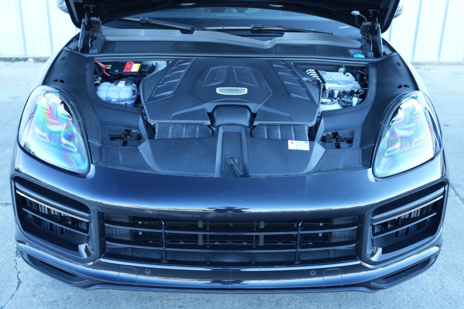 Used 2021 Porsche Cayenne Turbo S AWD/4WD image 8