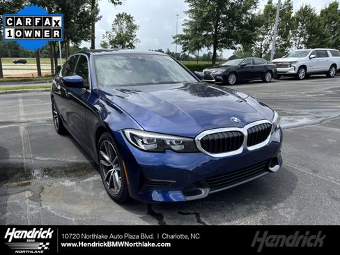 Used 2020 BMW 330i Sedan w/ Driving Assistance Package RWD image 1