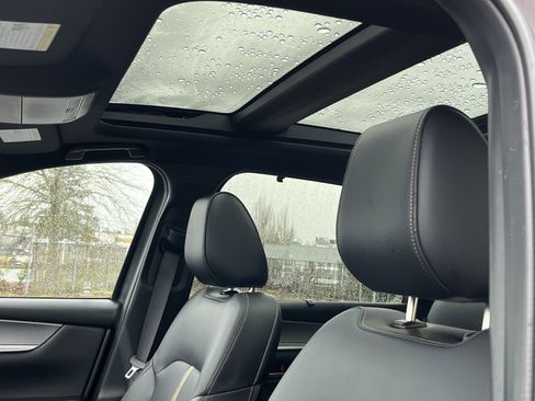 Used 2025 MAZDA CX-90 Plug-In Hybrid w/ Premium Plus image 17