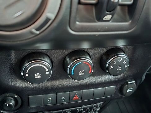 Used 2016 Jeep Wrangler Unlimited Sport w/ Quick Order Package 24S image 23