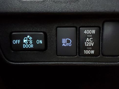 Used 2021 Toyota Tacoma TRD Sport image 33