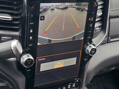 Used 2022 RAM 3500 Laramie image 9