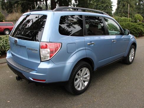 Used 2012 Subaru Forester 2.5X Premium w/ All-Weather Pkg image 3