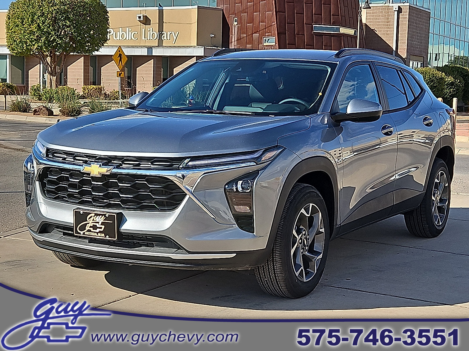 New 2026 Chevrolet Trax LT w/ LT Convenience Package FWD image 1