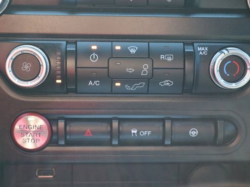 Used 2022 Ford Mustang GT image 21