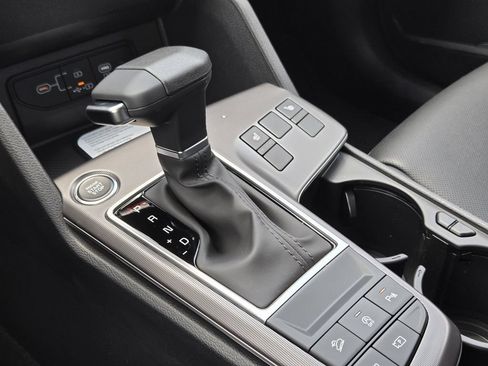 New 2026 Kia Sportage EX FWD image 15