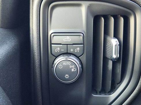 Certified 2025 Chevrolet Silverado 1500 Custom RWD image 23