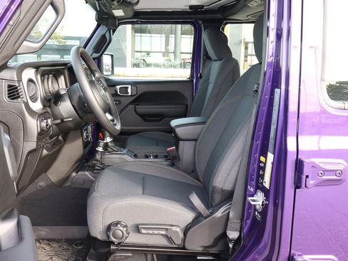 New 2026 Jeep Gladiator Sport image 15