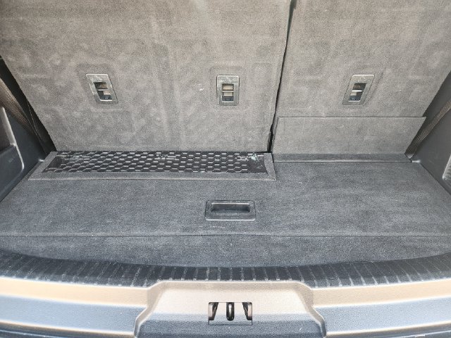 Used 2020 Ford Expedition Limited RWD image 29