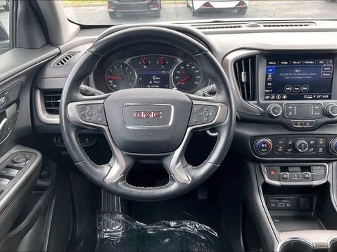 Used 2023 GMC Terrain AT4 image 5