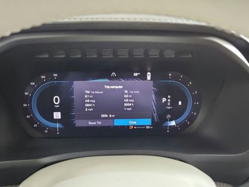 Used 2025 Volvo XC90 B6 Ultra w/ Protection Package Premier AWD/4WD image 16