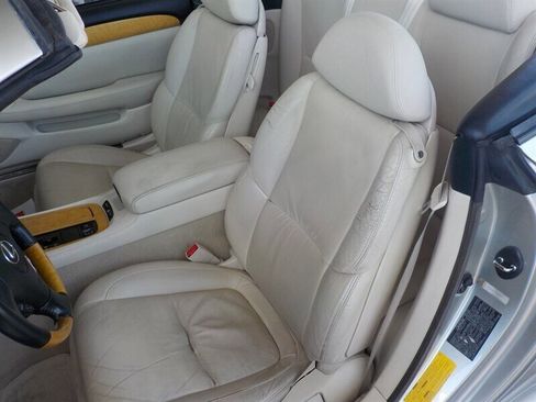 Used 2003 Lexus SC 430 Convertible image 3