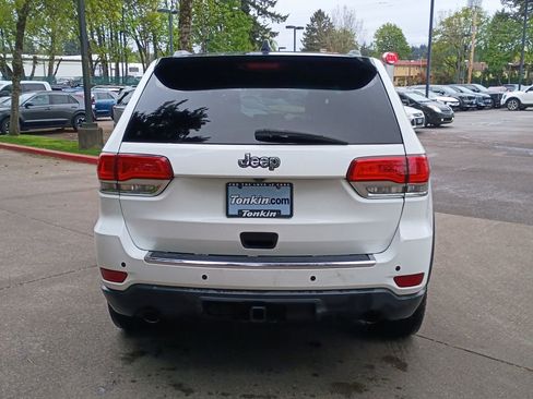 Used 2014 Jeep Grand Cherokee Limited w/ Trailer Tow Group IV AWD/4WD image 4