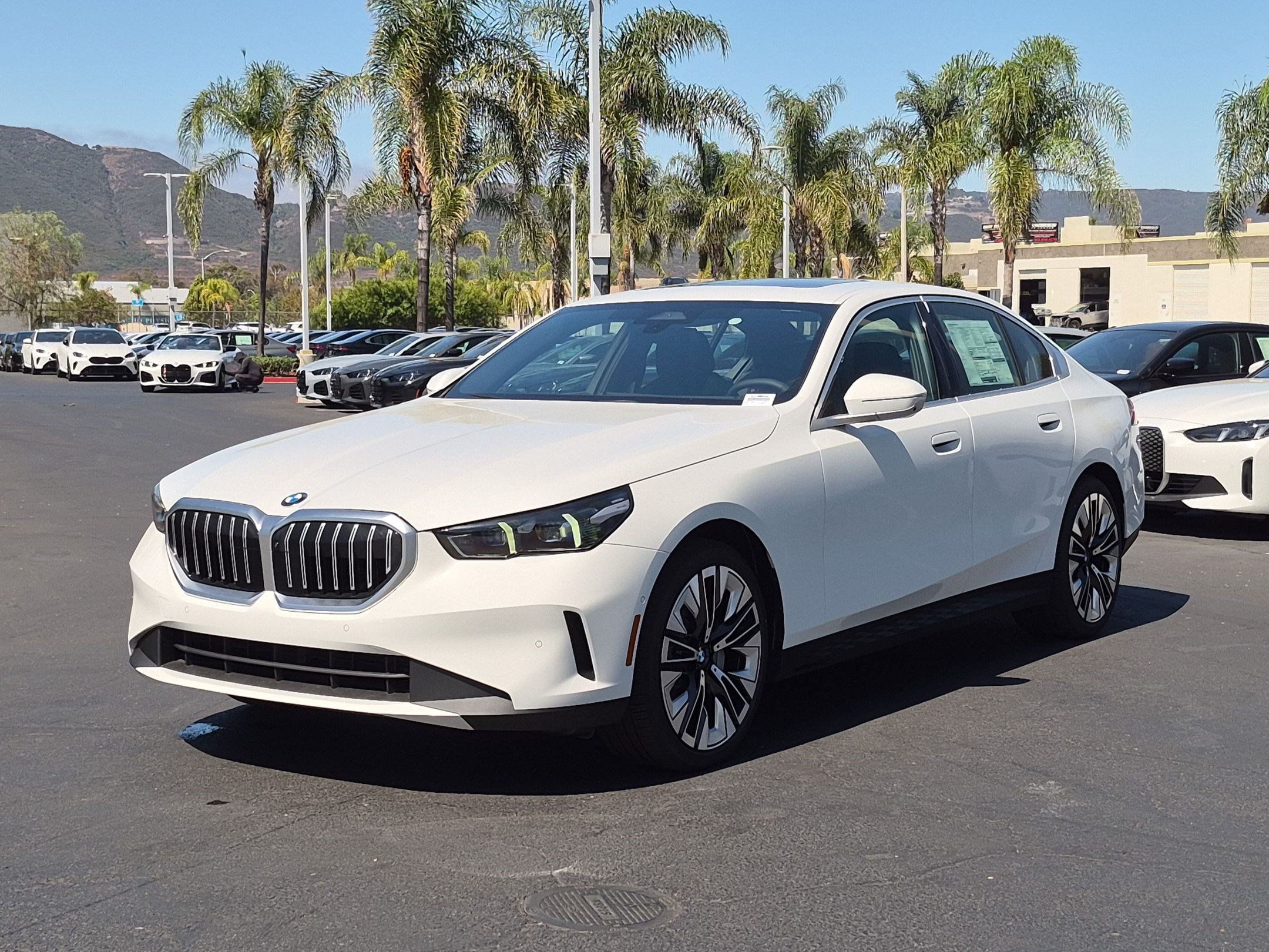 New 2027 BMW 530i w/ Convenience Package RWD image 5