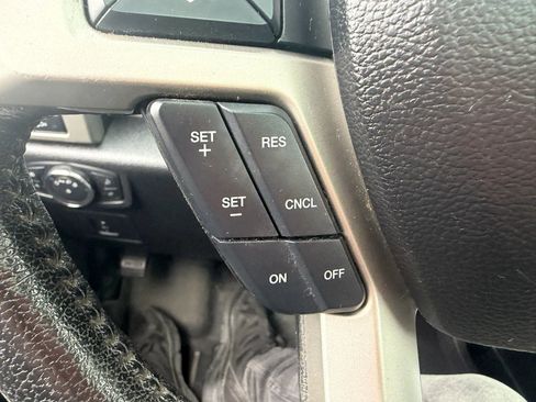 Used 2016 Ford F150 Lariat w/ Equipment Group 502A Luxury AWD/4WD image 14