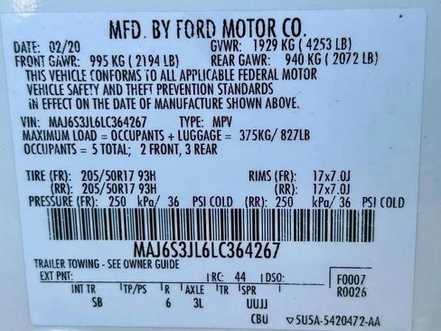 Used 2020 Ford EcoSport SES w/ SES Black Appearance Package image 28