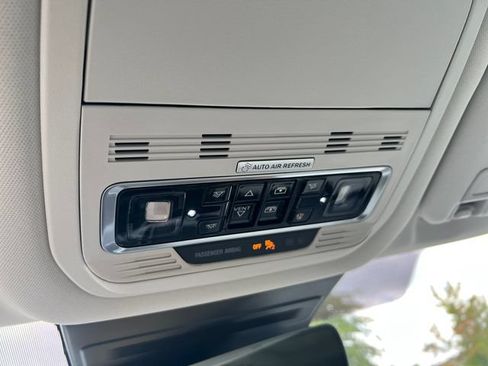 New 2026 Lincoln Nautilus Premier w/ Equipment Group 102A AWD/4WD image 25