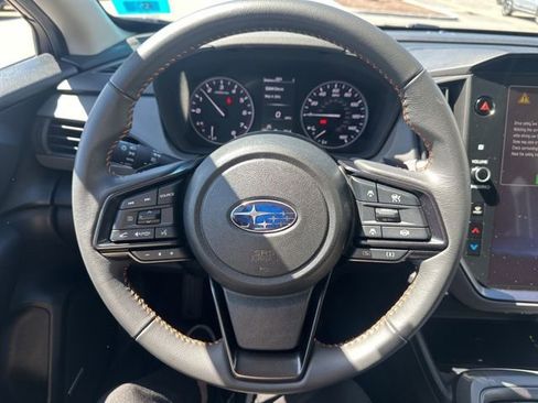 Used 2025 Subaru Crosstrek 2.5i Limited AWD/4WD image 18