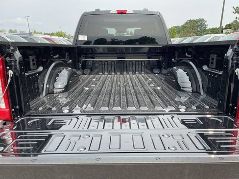 New 2026 Ford F350 Lariat w/ Chrome Package AWD/4WD image 25