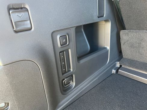 New 2025 Lincoln Navigator Reserve w/ Jet Appearance Package image 21