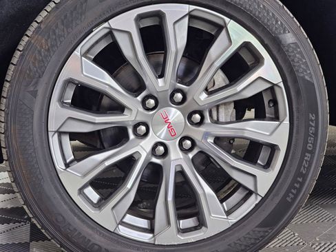 Used 2021 GMC Yukon Denali w/ Denali Premium Package AWD/4WD image 36