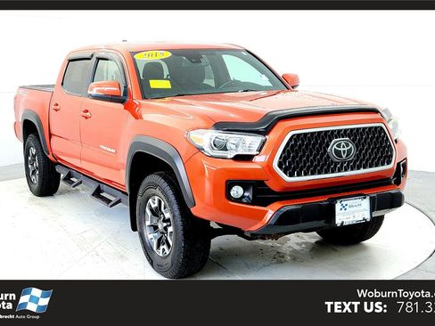 Used 2018 Toyota Tacoma TRD Off-Road w/ Technology Package AWD/4WD image 1