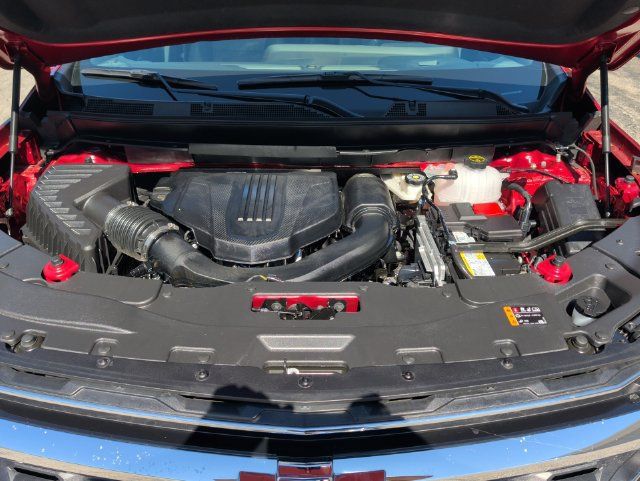 Used 2025 Chevrolet Traverse LT w/ Driver Confidence Package FWD image 32