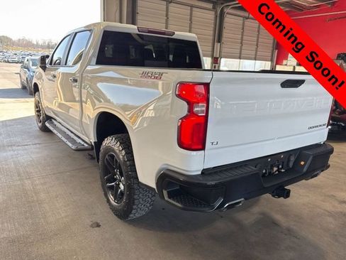 Used 2019 Chevrolet Silverado 1500 LT Trail Boss image 4