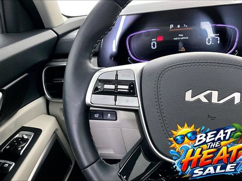 Used 2025 Kia Telluride EX X-Line AWD/4WD image 24