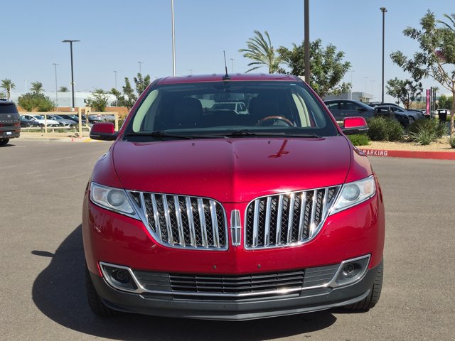 Used 2014 Lincoln MKX FWD w/ Equipment Group 101A image 2