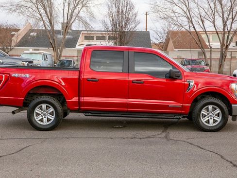 Used 2022 Ford F150 XLT w/ Trailer Tow Package image 4