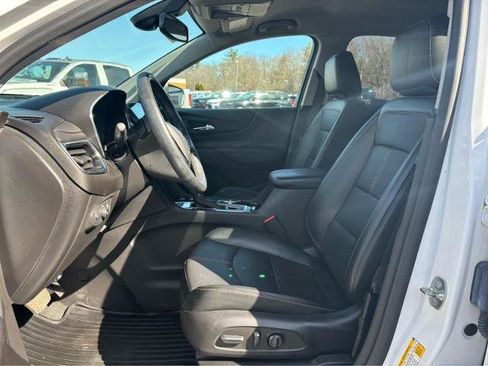 Used 2024 Chevrolet Equinox Premier AWD/4WD image 18