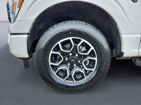 Used 2022 Ford F150 XLT w/ Equipment Group 301A Mid image 14