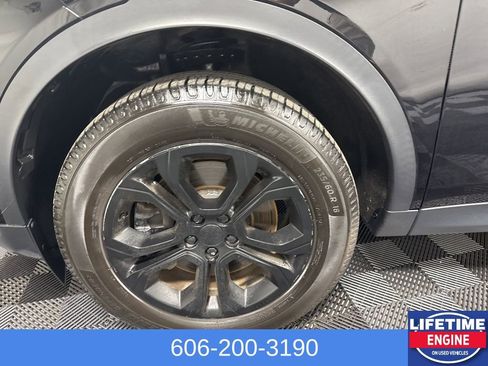 Used 2020 Land Rover Discovery Sport S image 10