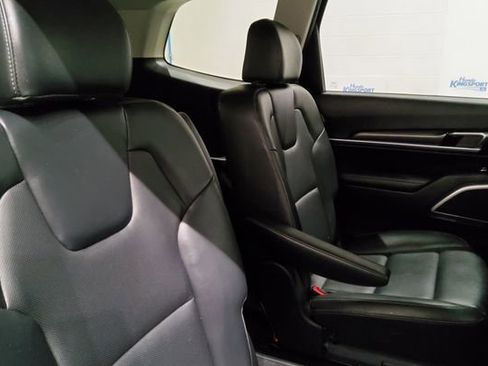 Used 2024 Kia Telluride S w/ S Sunroof Package AWD/4WD image 17
