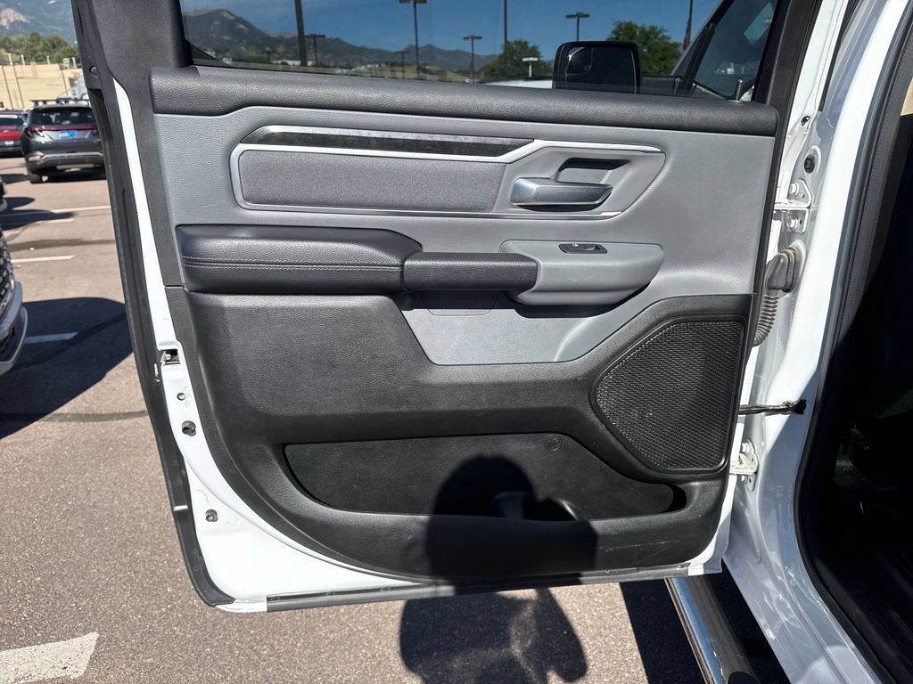 Used 2019 RAM 1500 Big Horn AWD/4WD image 16