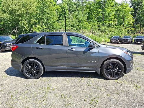 Used 2021 Chevrolet Equinox LT FWD image 26
