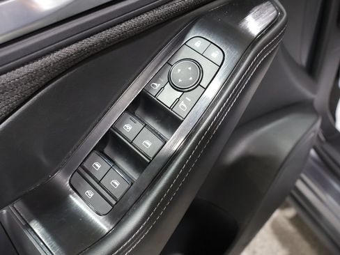 Used 2023 Nissan Rogue SV AWD/4WD image 14