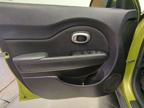 Used 2014 Kia Soul FWD image 19